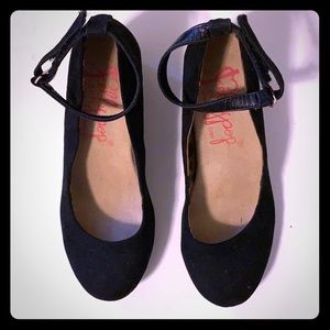 Black suede wedge girls size 4